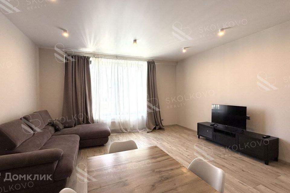 Сдаётся 2-комнатная квартира, 73 м²