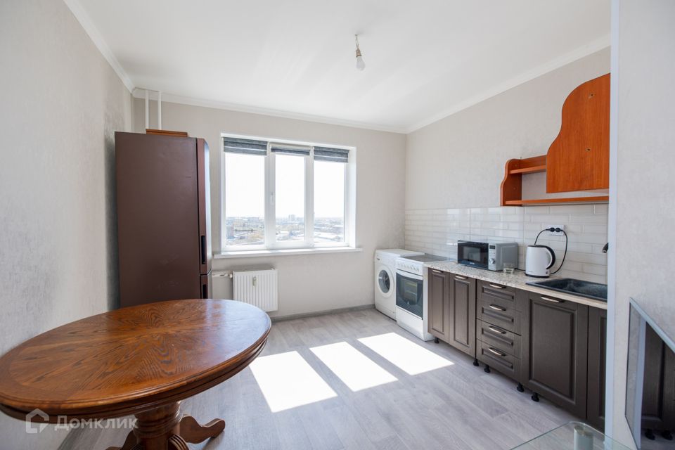 Продаётся 2-комнатная квартира, 63.7 м²