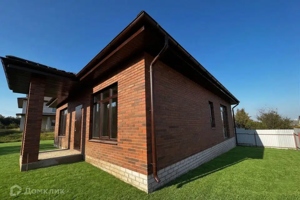 Продаётся 1-этажный дом, 135 м²