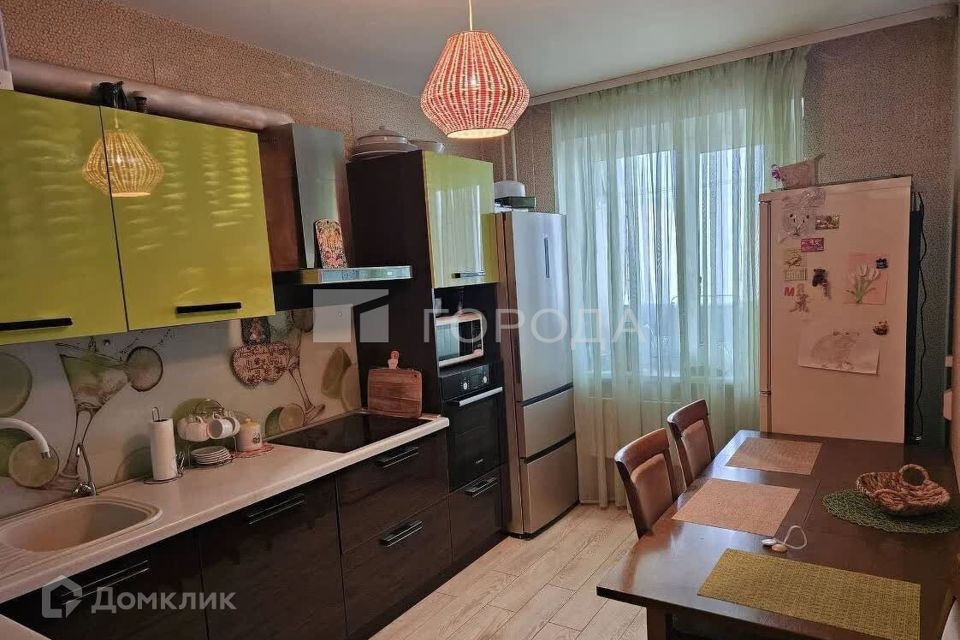 Продаётся 3-комнатная квартира, 76.6 м²