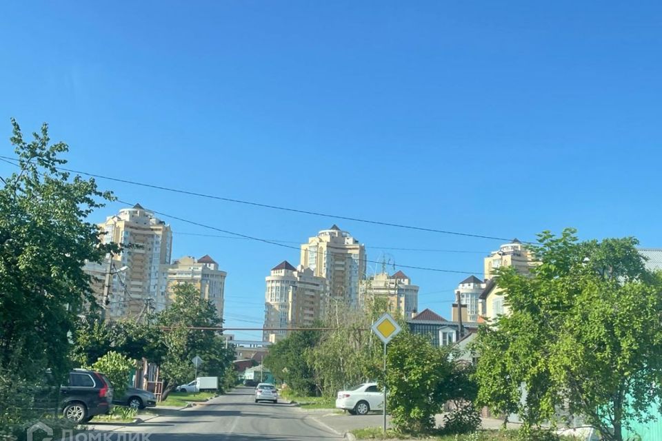 Продаётся 7-комнатная квартира, 226.6 м²