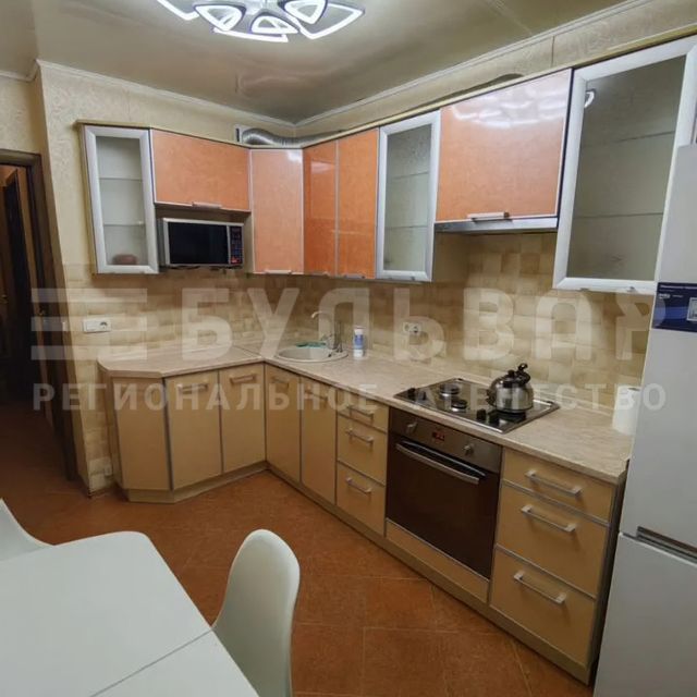 Сдаётся 2-комнатная квартира, 50 м²