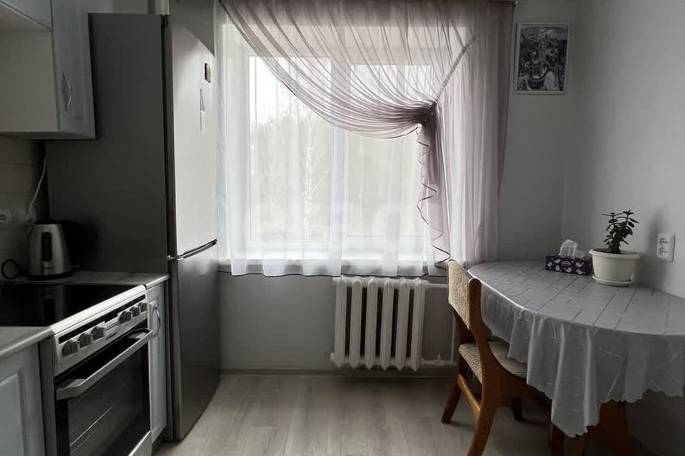 Продаётся 3-комнатная квартира, 62.8 м²
