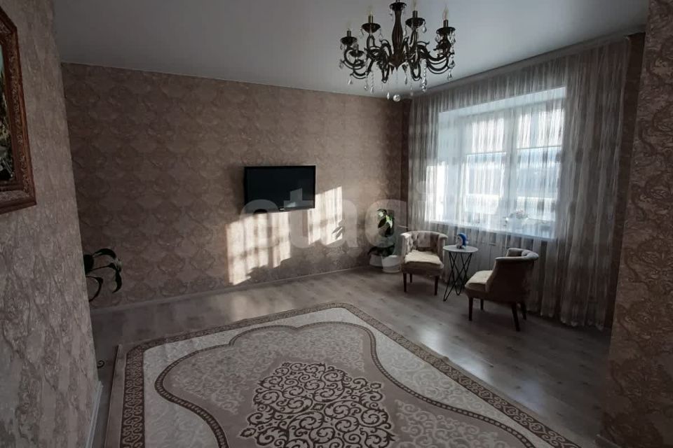 Продаётся 2-комнатная квартира, 69.4 м²