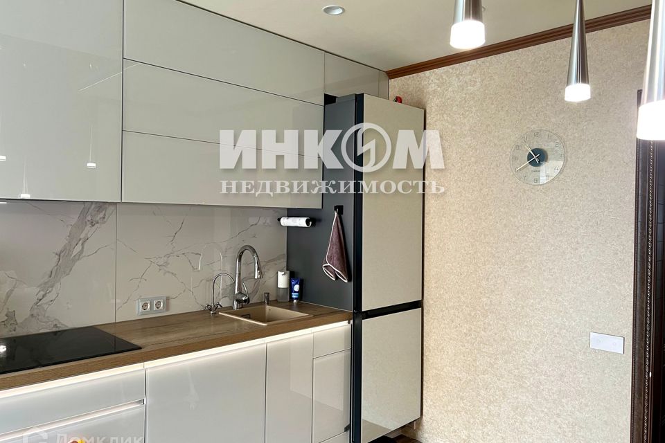 Продаётся 2-комнатная квартира, 66.2 м²