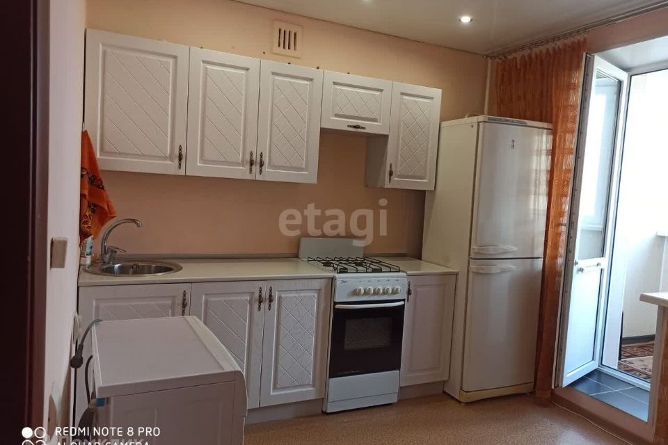 Сдаётся 2-комнатная квартира, 56.5 м²