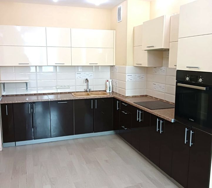 Продаётся 2-комнатная квартира, 56 м²