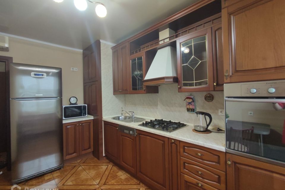 Сдаётся 3-комнатная квартира, 63.9 м²