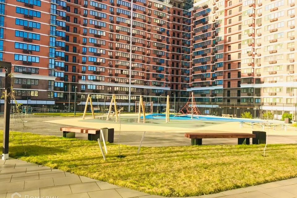 Продаётся 2-комнатная квартира, 47.6 м²