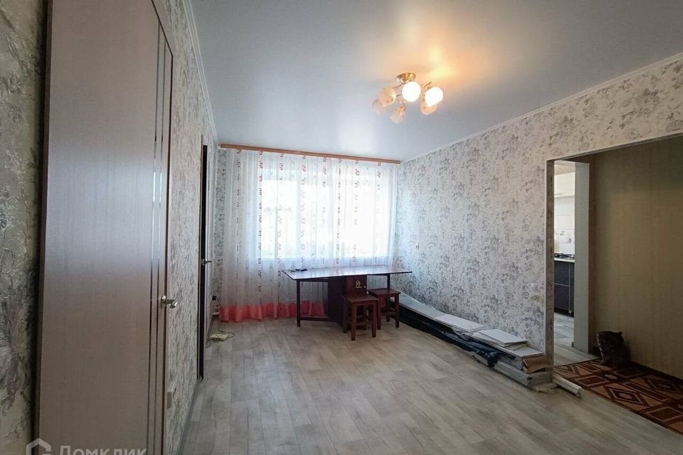 Продаётся 3-комнатная квартира, 41.3 м²