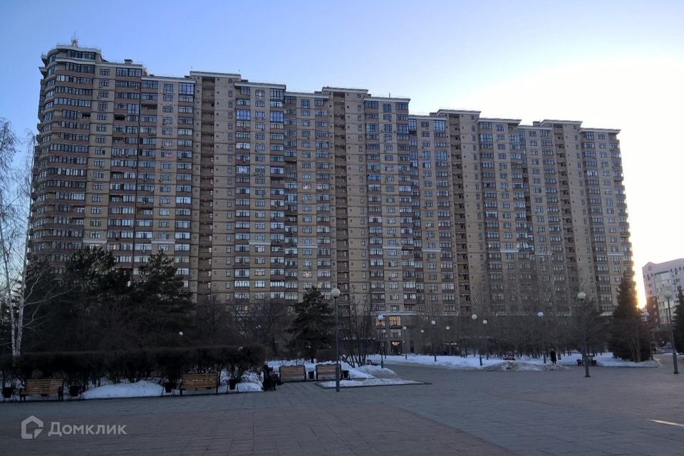Продаётся 3-комнатная квартира, 123.1 м²