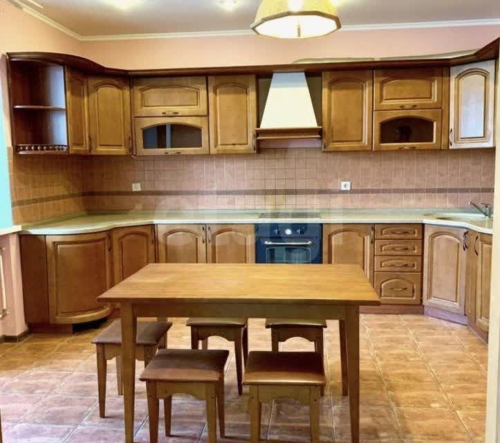 Продаётся 3-комнатная квартира, 123 м²