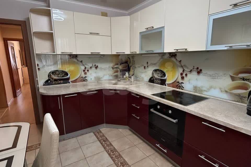 Сдаётся 2-комнатная квартира, 58 м²