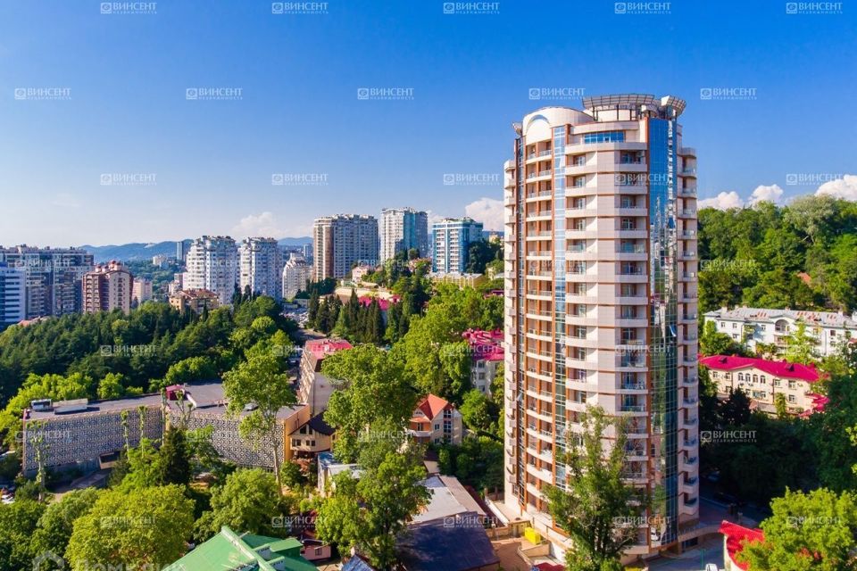 Продаётся 3-комнатная квартира, 105.8 м²