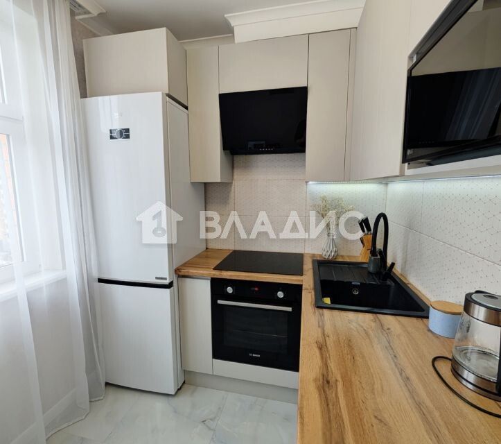 Продаётся 1-комнатная квартира, 37.7 м²