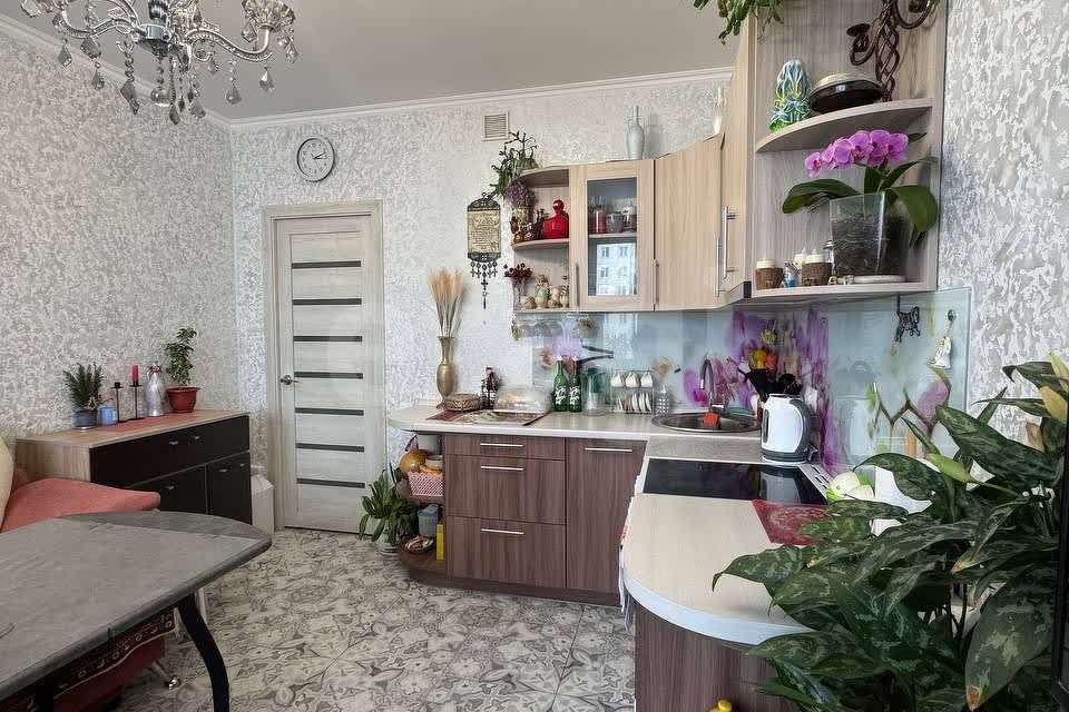 Продаётся 1-комнатная квартира, 38.1 м²
