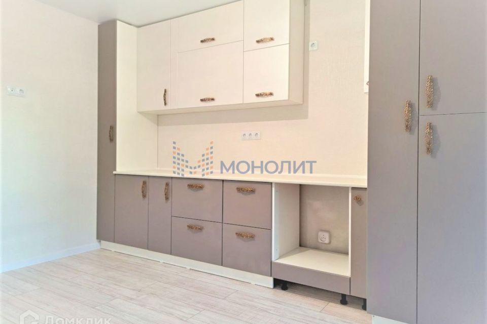 Продаётся 2-комнатная квартира, 65 м²