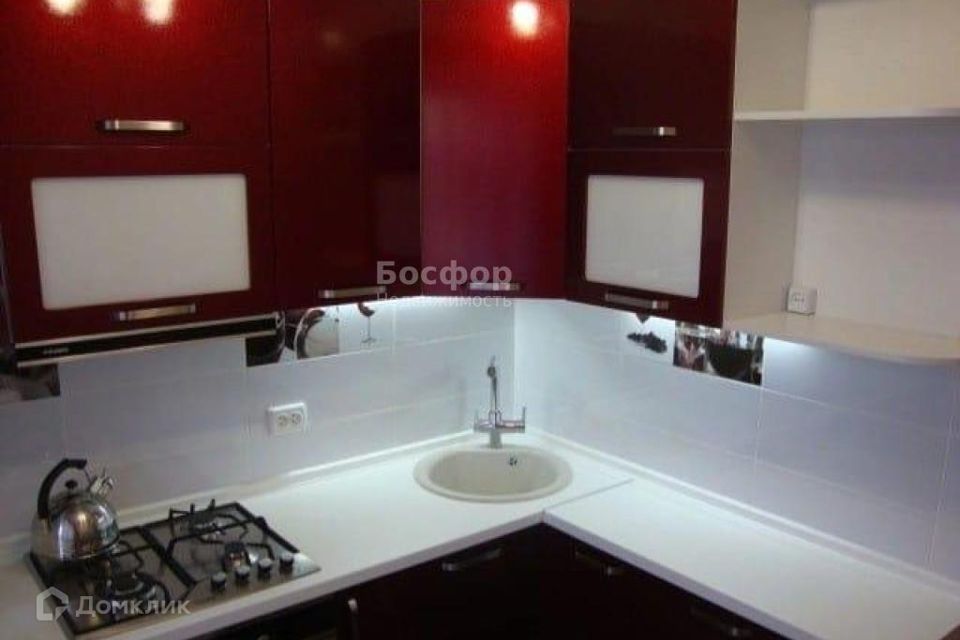 Продаётся 3-комнатная квартира, 51 м²