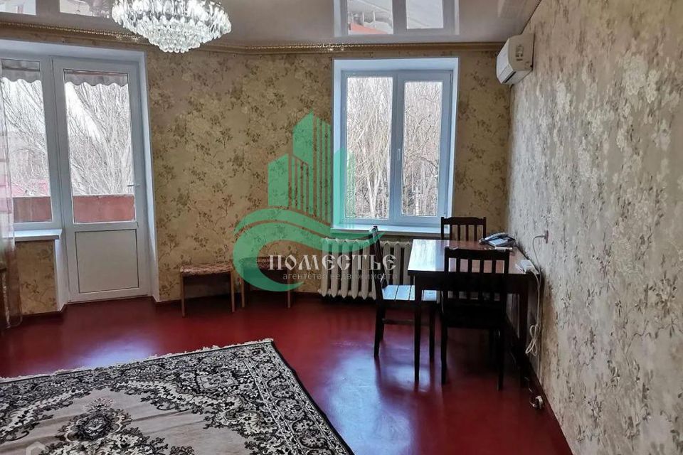Продаётся 2-комнатная квартира, 56.8 м²