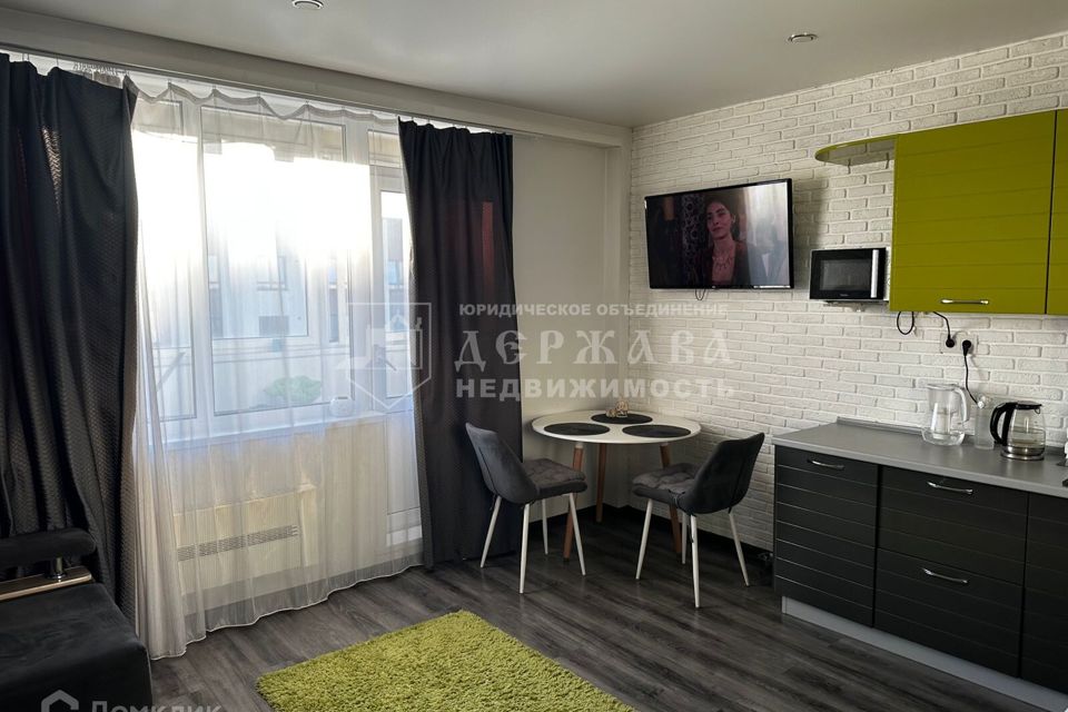 Продаётся 2-комнатная квартира, 43.3 м²
