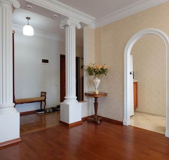 Продаётся 2-комнатная квартира, 62.3 м²
