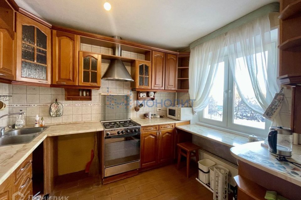 Продаётся 5-комнатная квартира, 102 м²