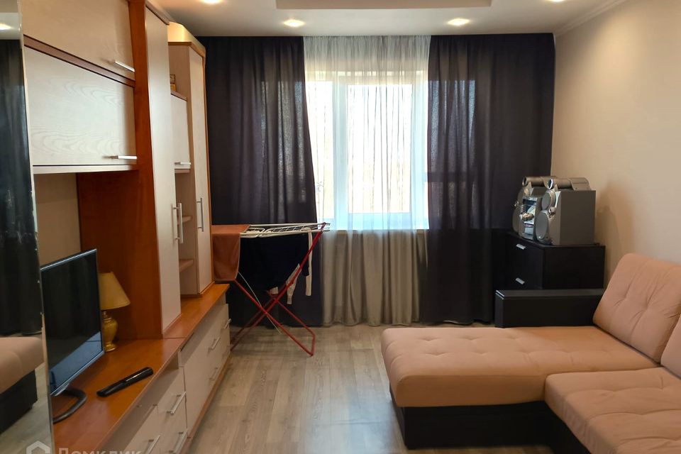 Продаётся 3-комнатная квартира, 60.1 м²