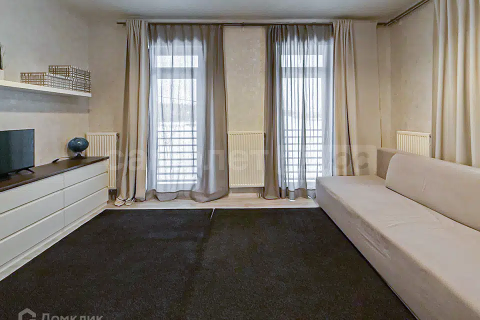 Продаётся 2-комнатная квартира, 49.8 м²