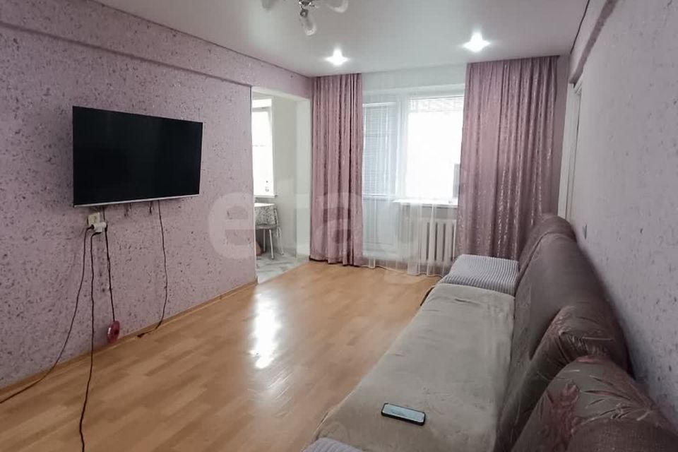 Сдаётся 3-комнатная квартира, 50 м²