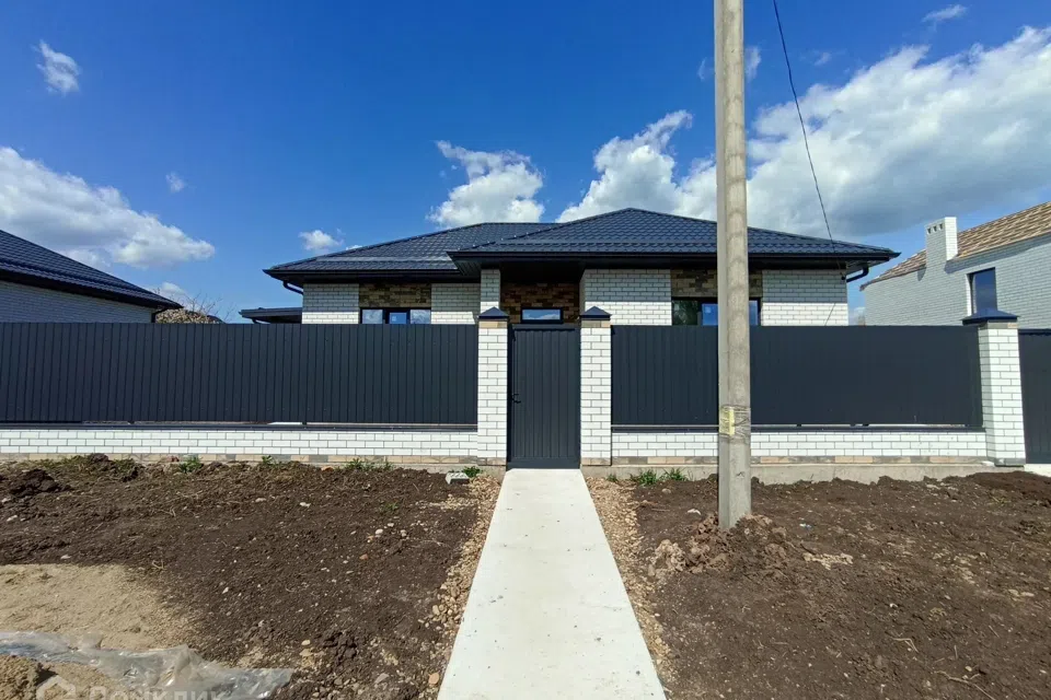 Продаётся 1-этажный дом, 110 м²