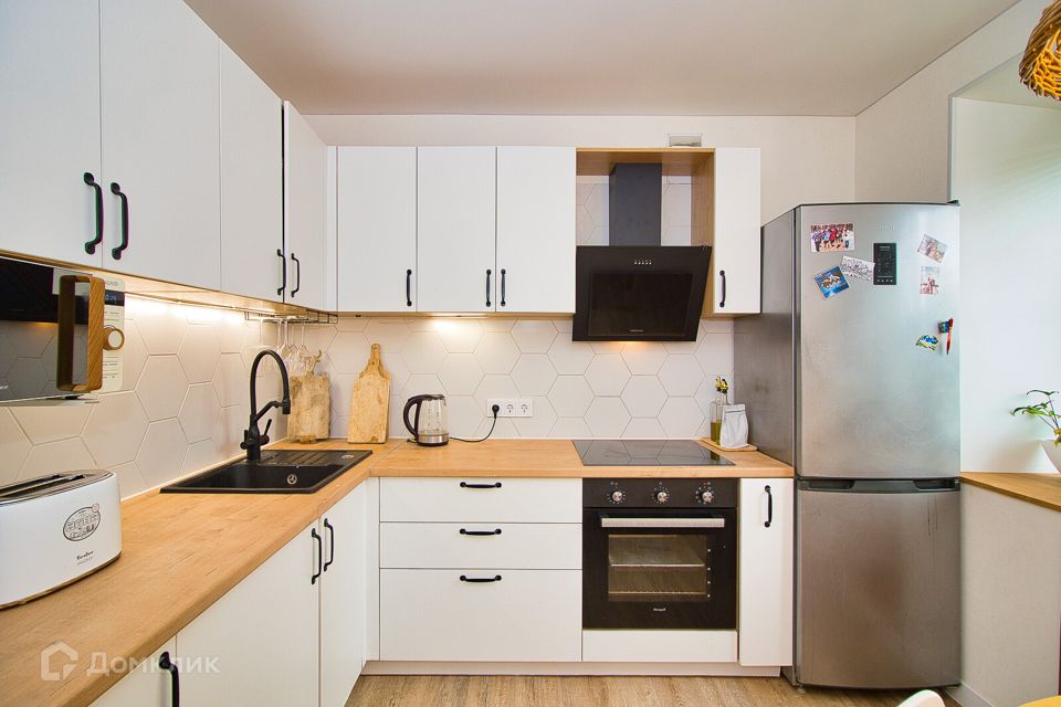 Продаётся 2-комнатная квартира, 58 м²