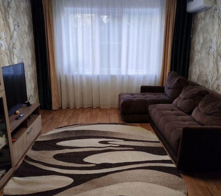 Продаётся 3-комнатная квартира, 64 м²