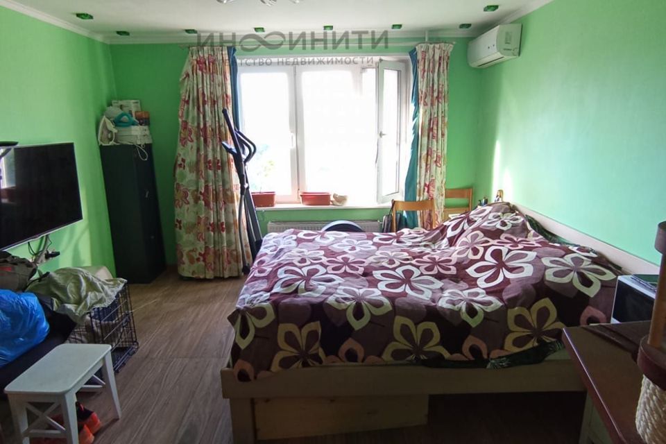 Продаётся 3-комнатная квартира, 60.5 м²