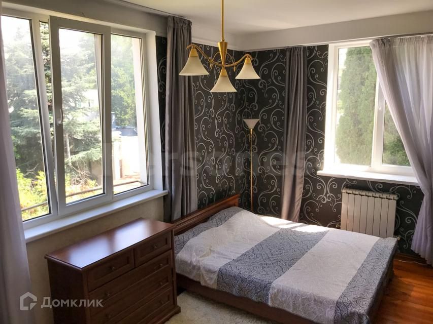 Продаётся 3-комнатная квартира, 74 м²