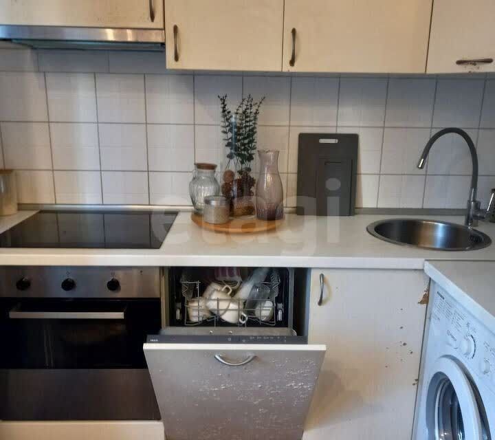 Продаётся 1-комнатная квартира, 37.5 м²