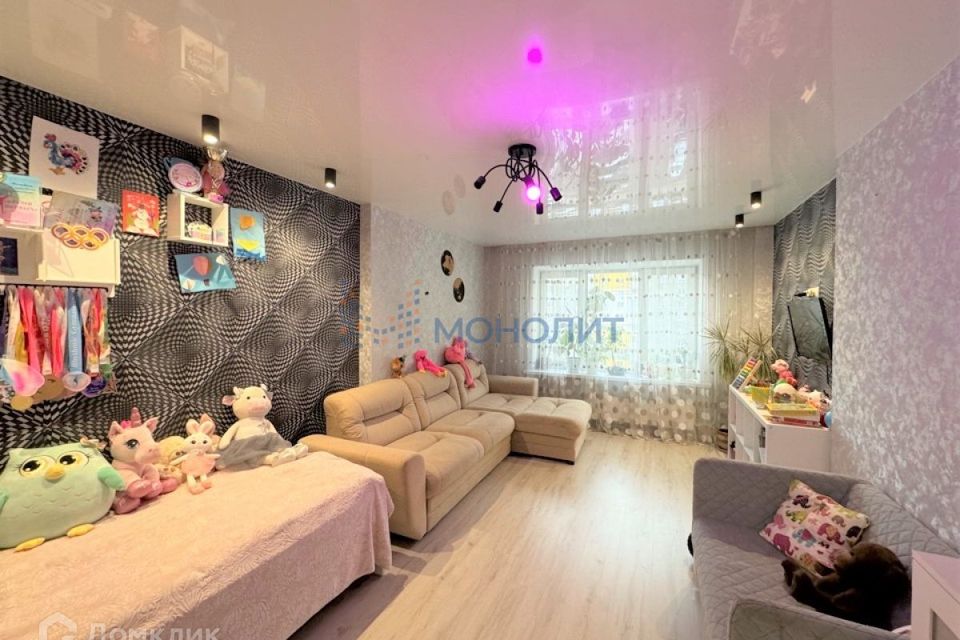 Продаётся 2-комнатная квартира, 69.3 м²