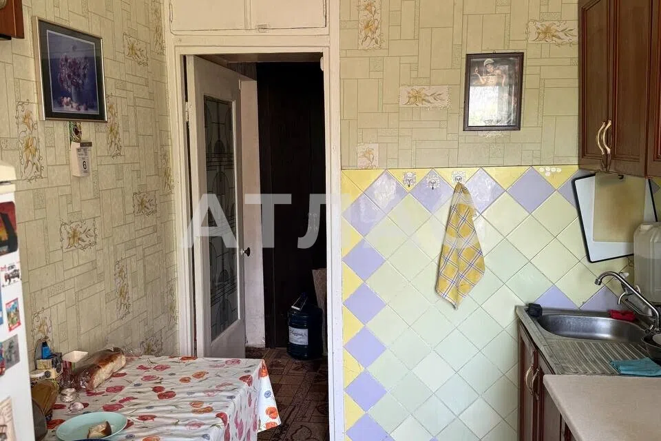 Продаётся 3-комнатная квартира, 56.6 м²