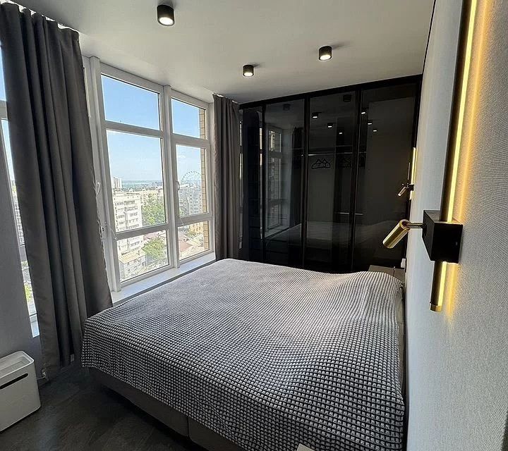 Сдаётся 3-комнатная квартира, 58.5 м²