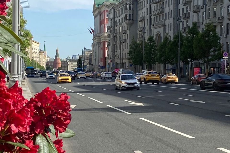 Продаётся 4-комнатная квартира, 96.6 м²