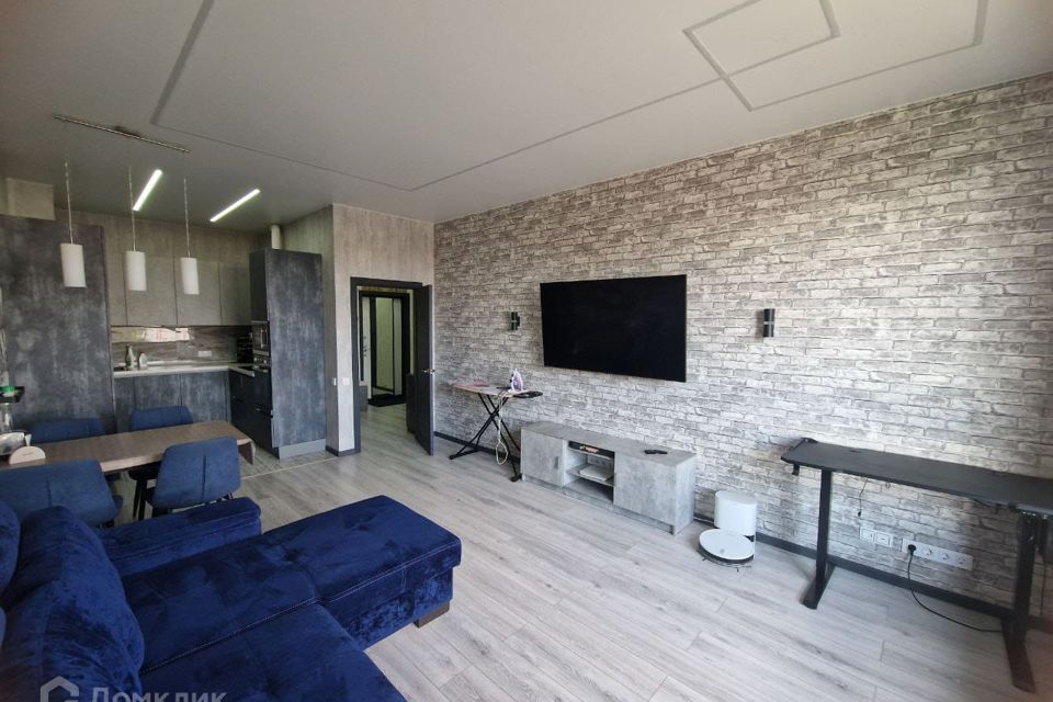 Сдаётся 1-комнатная квартира, 55 м²