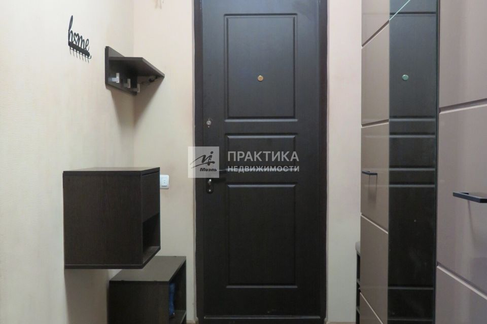 Продаётся 2-комнатная квартира, 55.8 м²