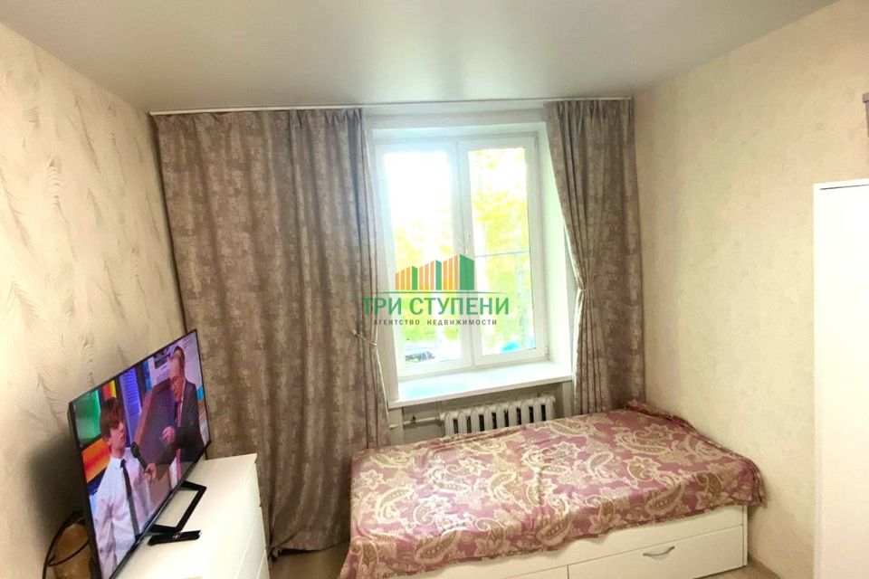 Продаётся комната в 4-комн. квартире, 14.4 м²