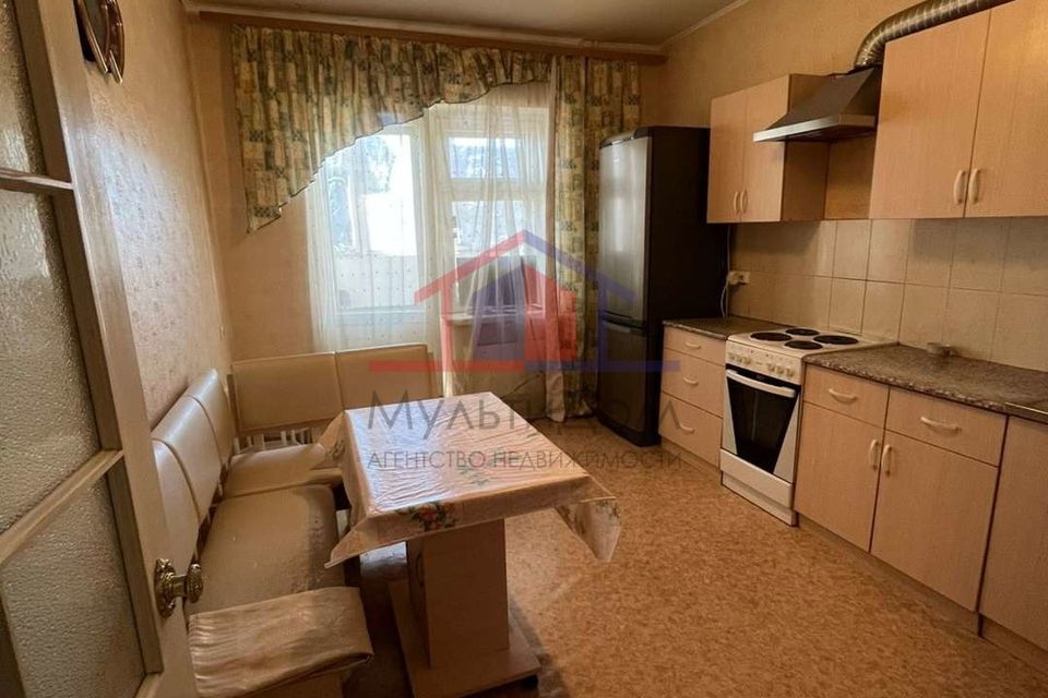 Сдаётся 1-комнатная квартира, 50 м²