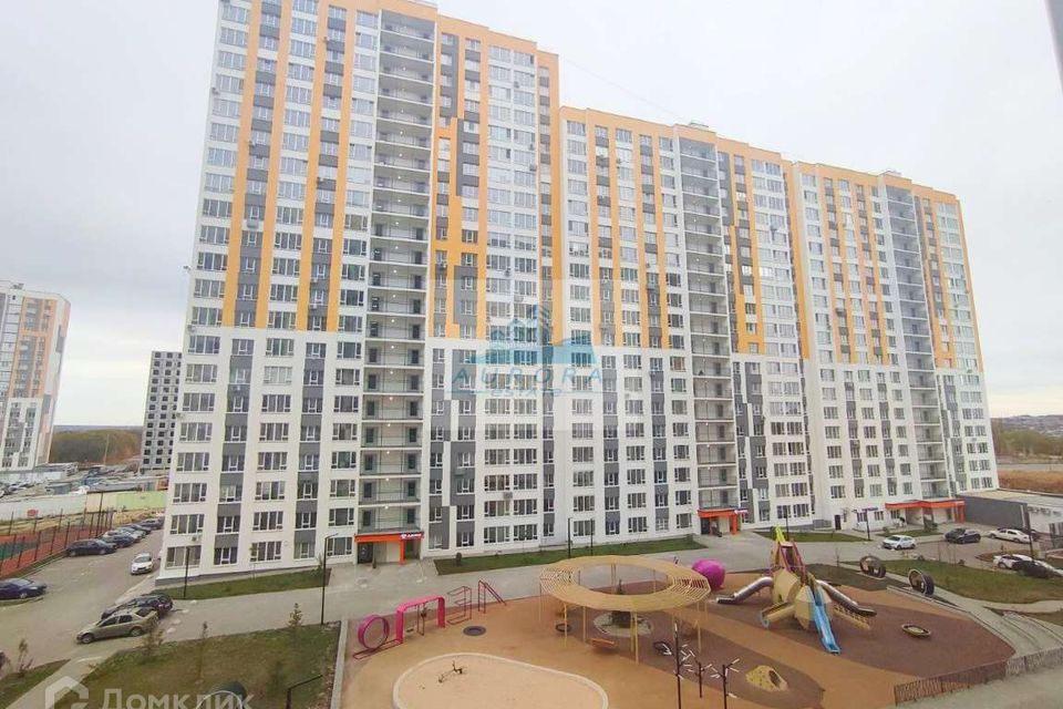 Продаётся 3-комнатная квартира, 93.5 м²