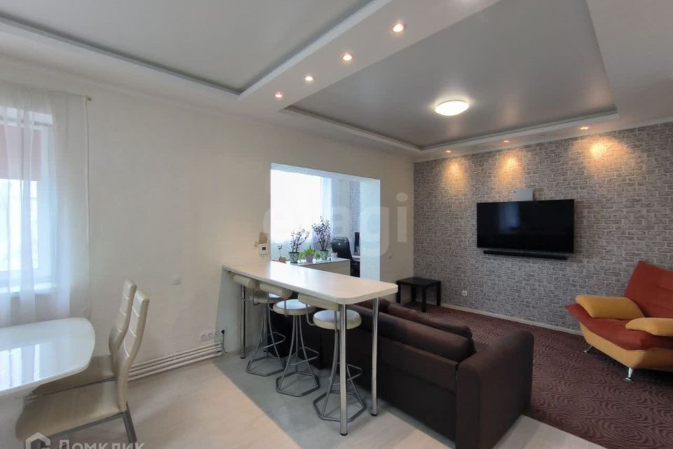 Продаётся 2-комнатная квартира, 88 м²