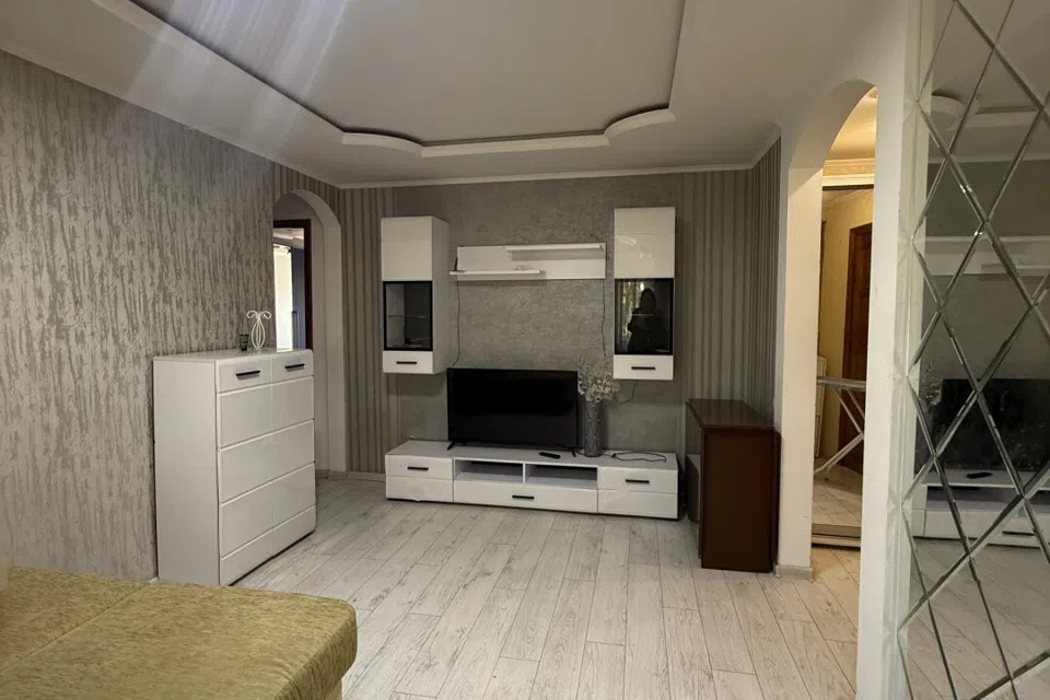 Продаётся 3-комнатная квартира, 55.4 м²