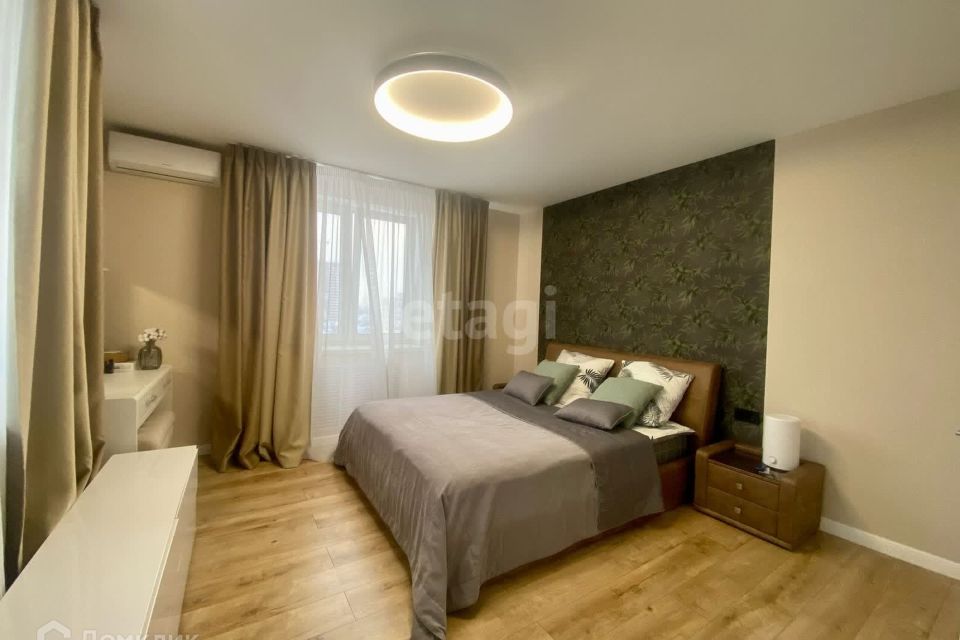 Продаётся 2-комнатная квартира, 57.2 м²