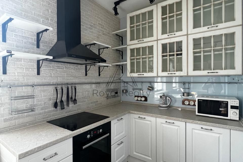 Сдаётся 2-комнатная квартира, 63 м²