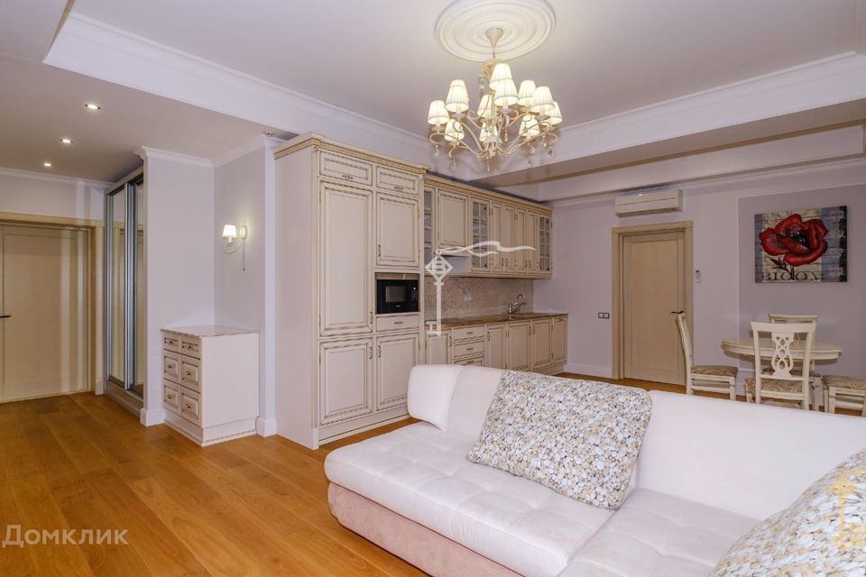 Продаётся 2-комнатная квартира, 77.6 м²
