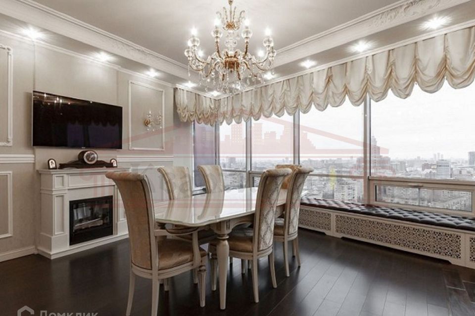 Сдаётся 5-комнатная квартира, 150 м²